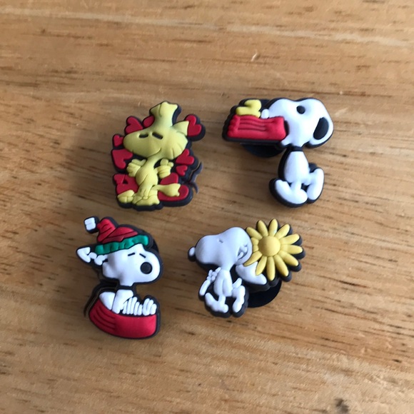 Peanuts Accessories Snoopy Woodstock Peanuts Croc Charm Lot Poshmark